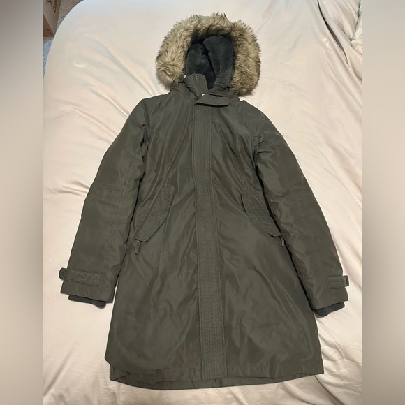 Aritzia Jackets & Blazers - ARITZIA TNA Summit Parka down jacket - dark olive - size small